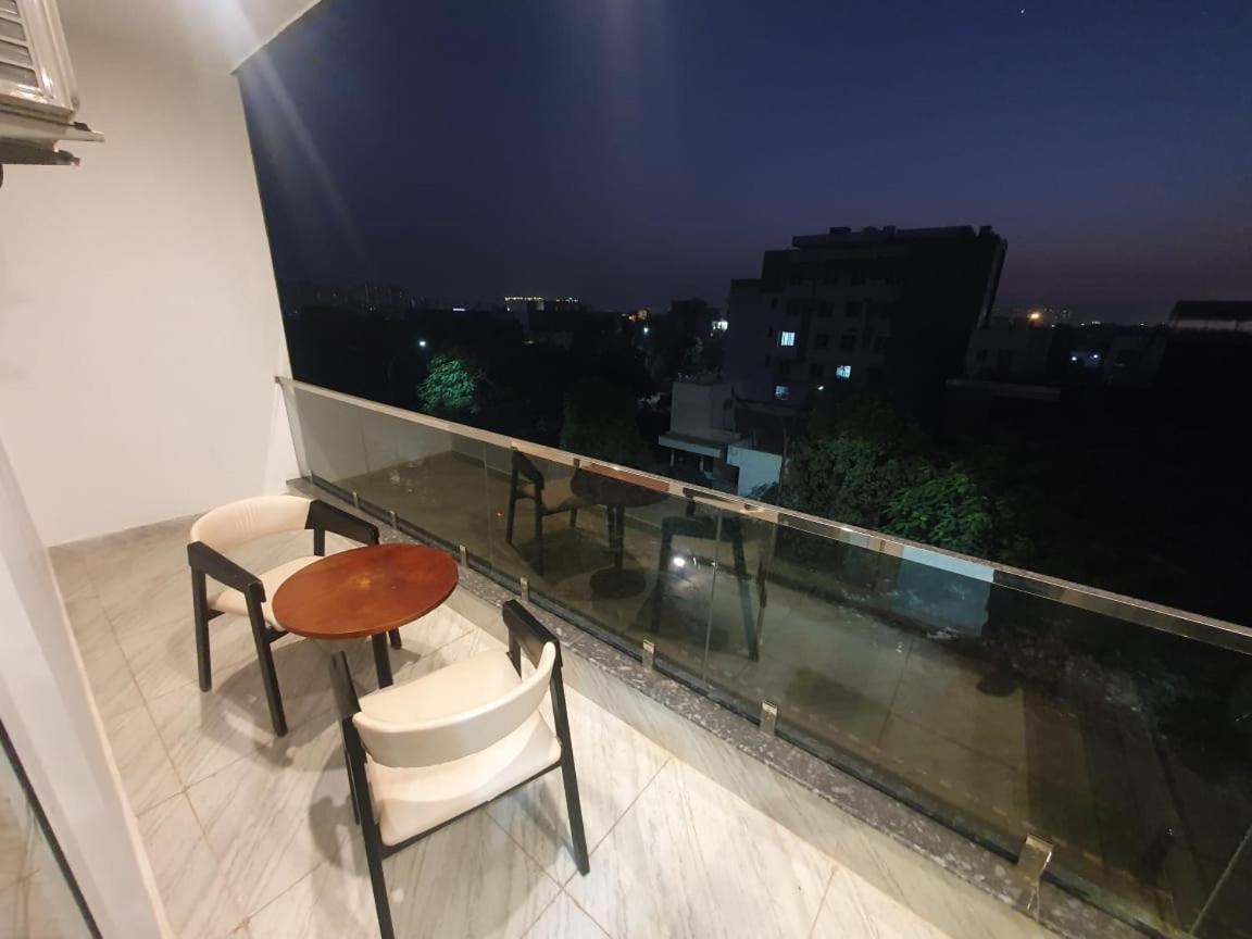 Hotel KDS Residency Greater Noida Exterior foto