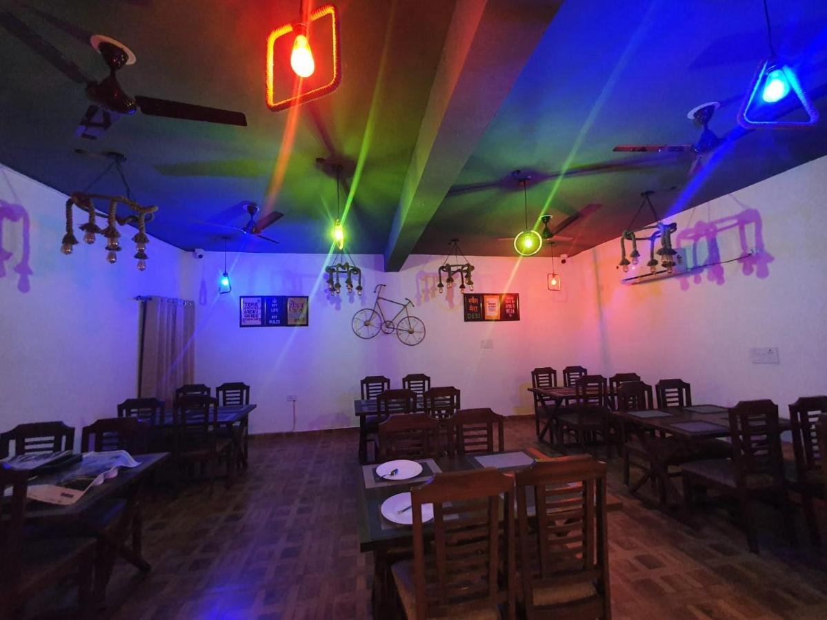 Hotel KDS Residency Greater Noida Exterior foto