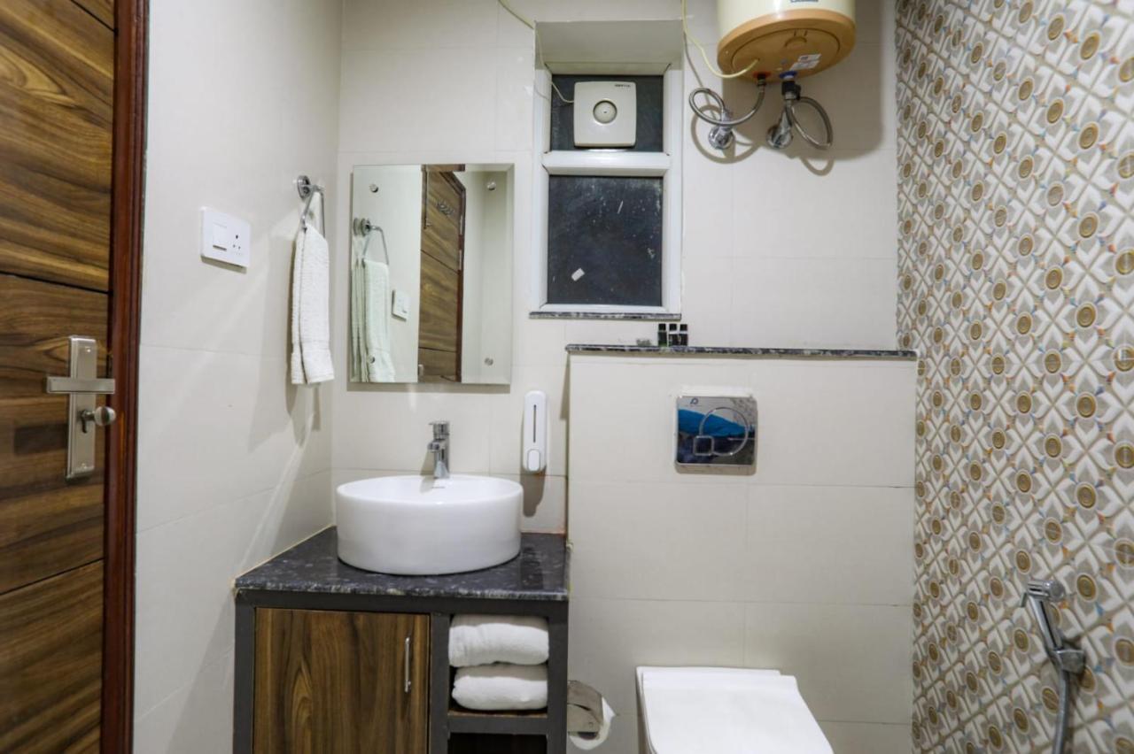 Hotel KDS Residency Greater Noida Exterior foto
