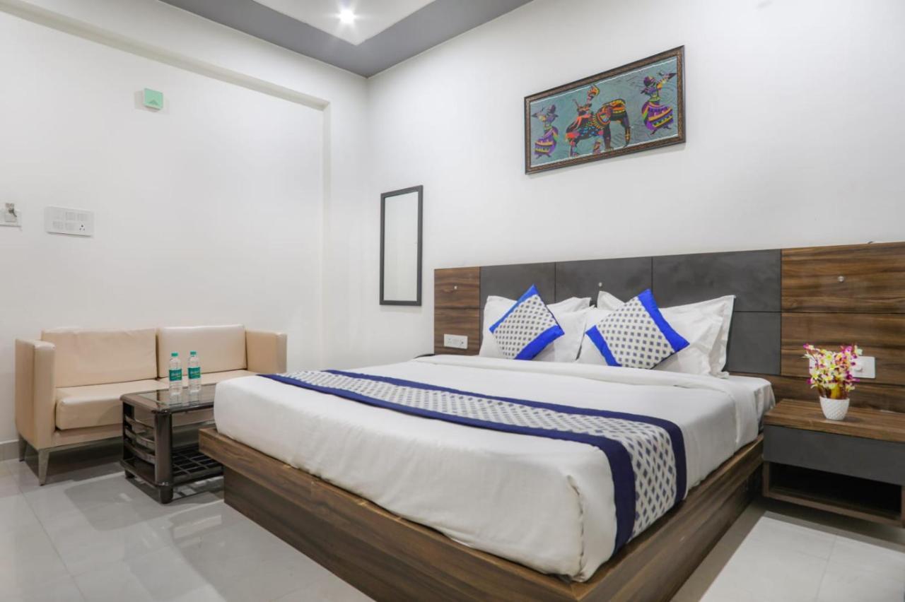 Hotel KDS Residency Greater Noida Exterior foto